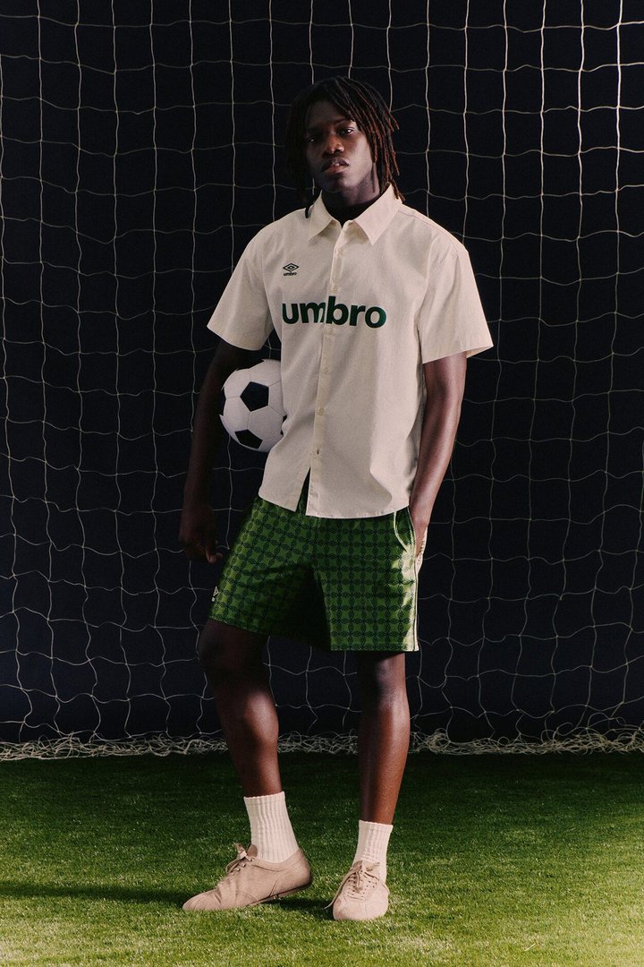 Umbro Side Tape Soccer Short - Green