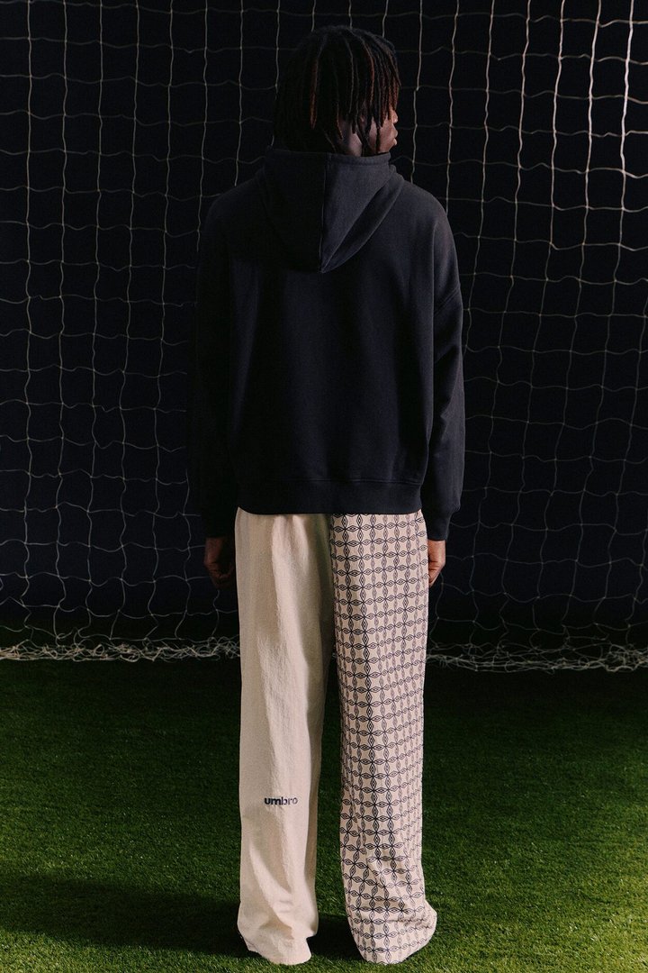 Umbro Hoodie - Black