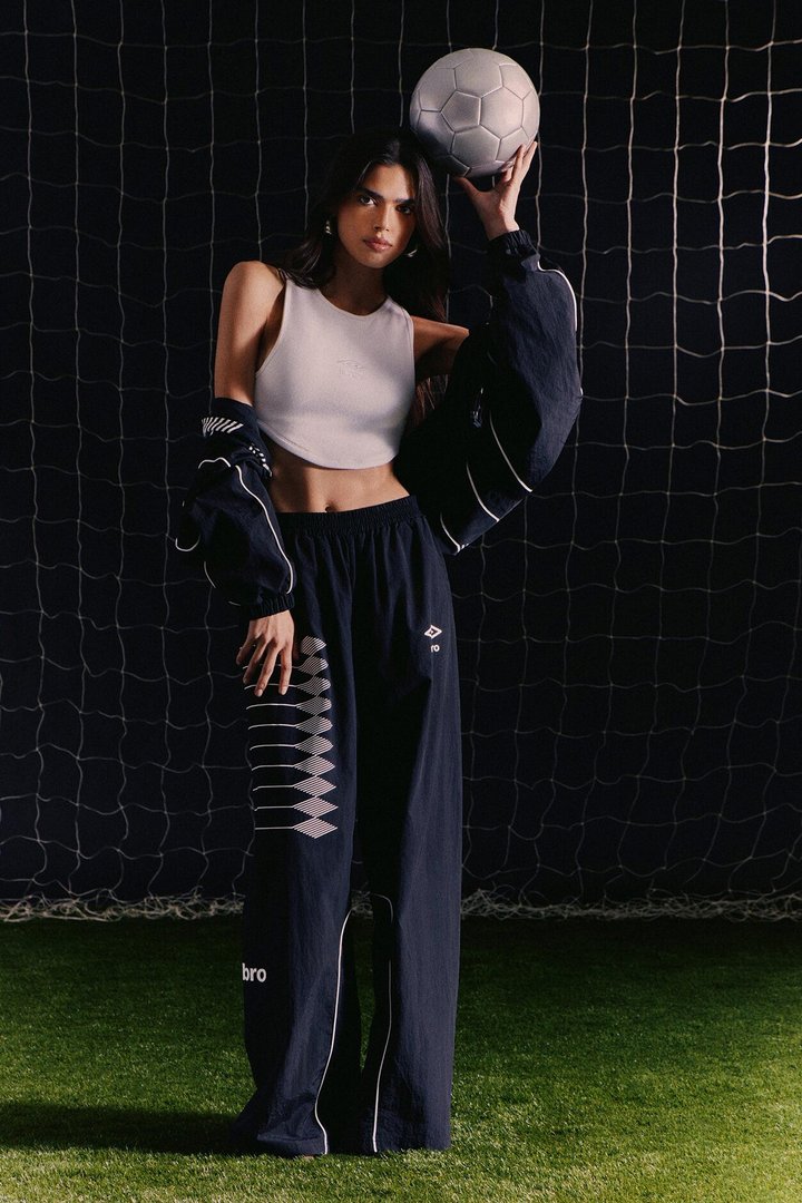 Umbro Windbreaker Wide Leg Pants - Black