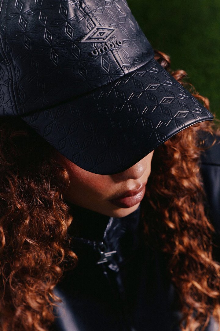 Umbro Unisex Embossed Faux Leather Hat - Black