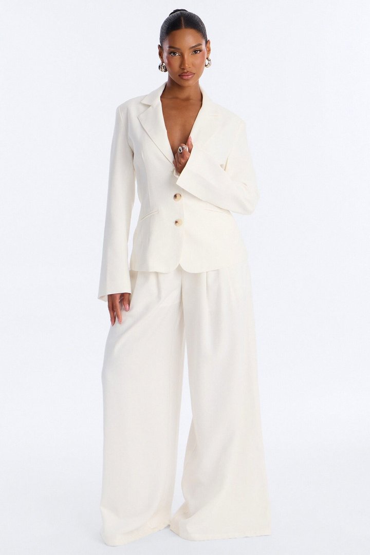 Elyse Linen Fitted Blazer - White