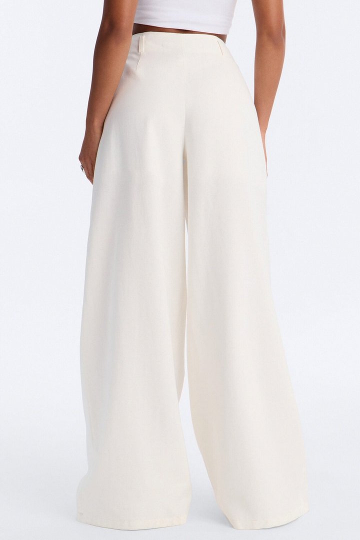 Elyse Linen High Rise Pleated Trousers - White