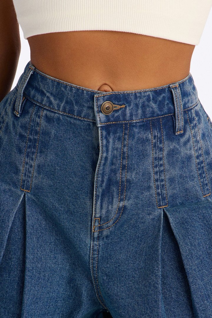 Roma Pleated Denim Culotte Jeans - Dark Wash