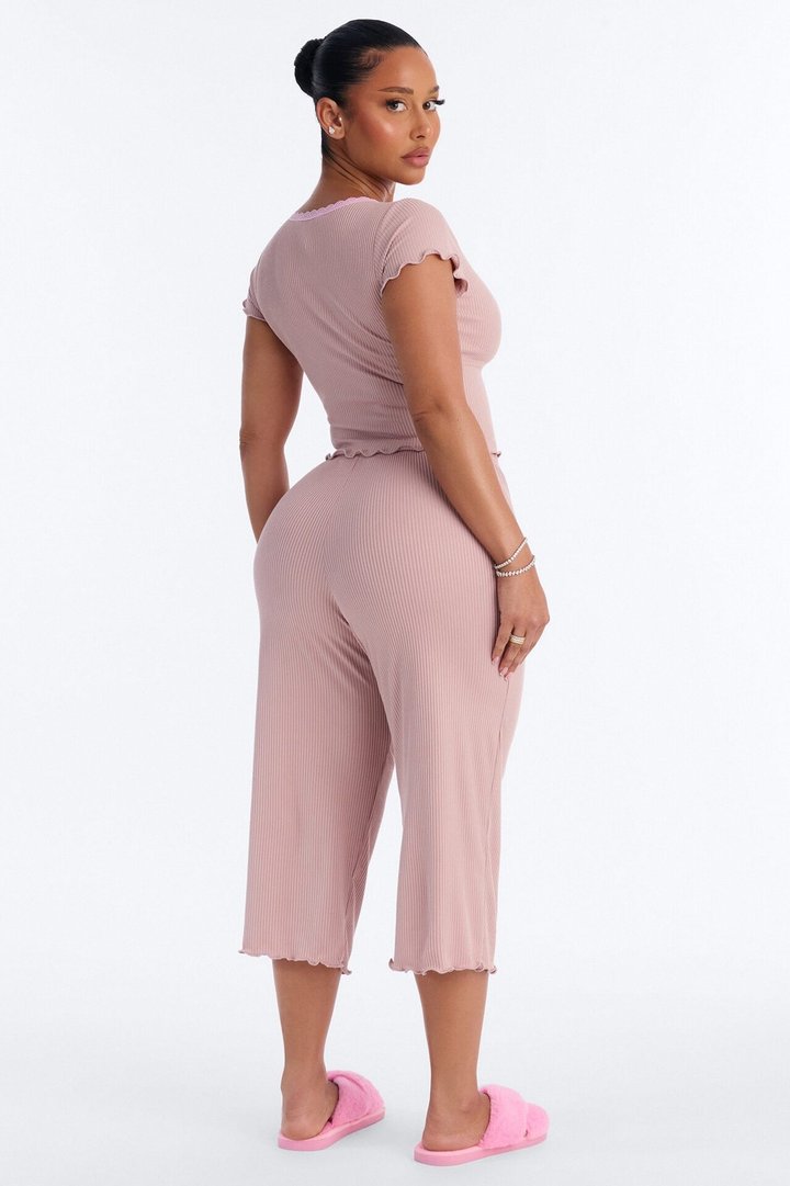 Snuggle Tonight Short Sleeve Scoop PJ Capri Set - Mocha