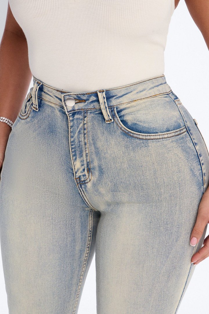 Chasing A Vibe Stretch Skinny Jeans - Vintage Wash