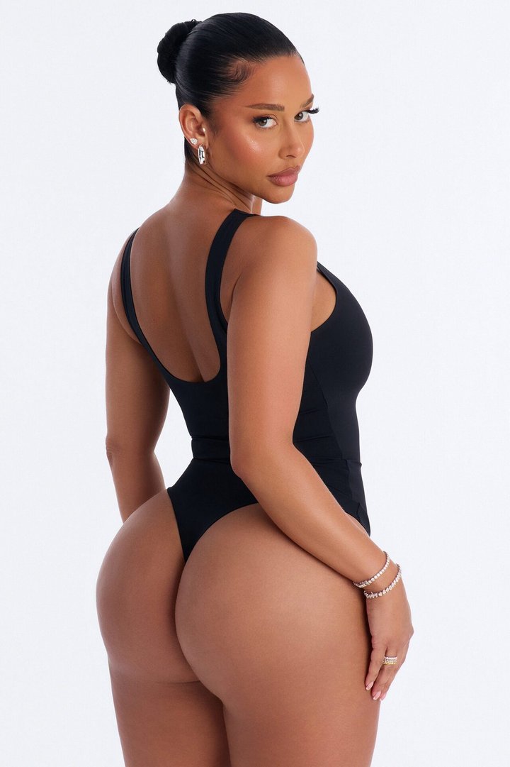 Lania V-Wire Sleeveless Bodysuit - Black