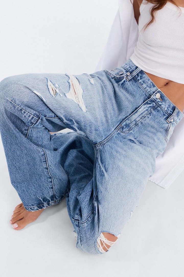 Barcelona Ripped Jeans - Medium Wash