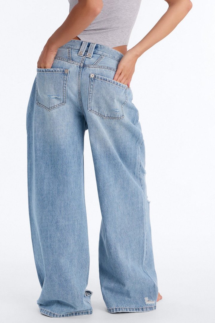 The Last Stop Ripped Baggy Jeans - Light Wash