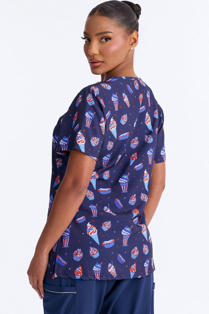 Snack Break Scrub Top - Navy/combo