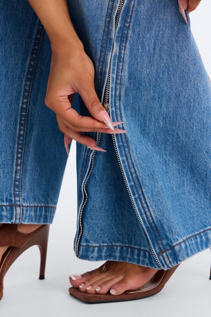 Wrong Zip Code Wide Leg Jeans - Light Wash