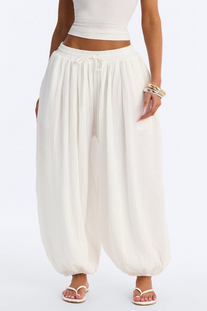Piper Low Rise Cotton Gauze Balloon Jogger Pant 28″ - White