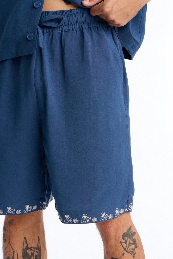 Relaxed Harbor Hideaway Short - Navy