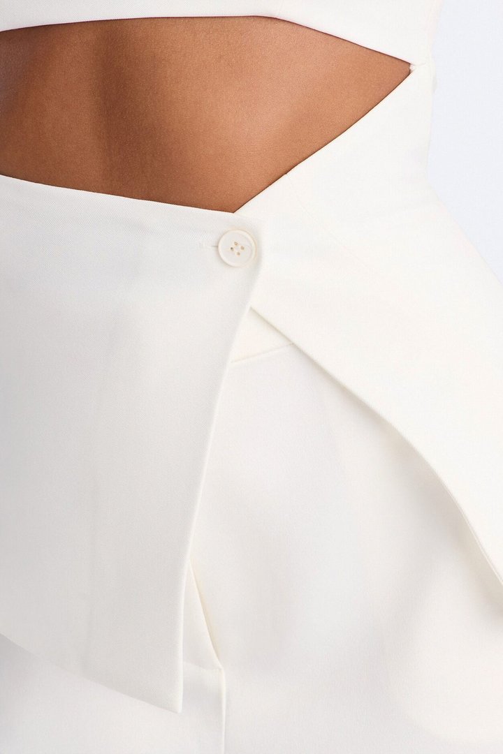 Muse In Motion Cut Out Twill Top - White