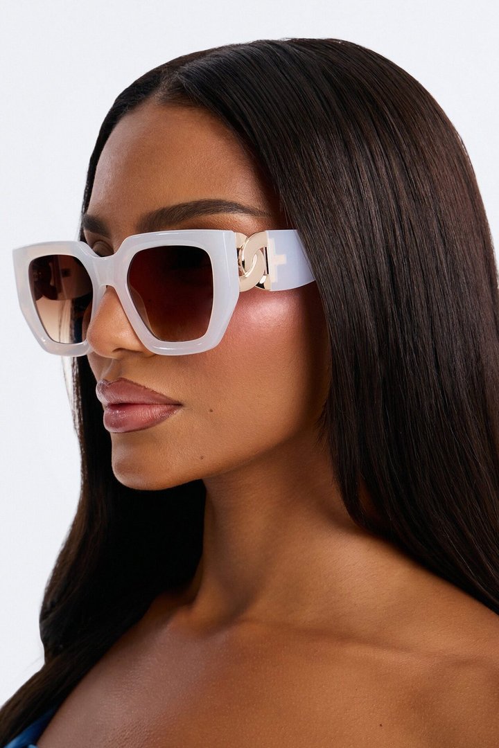Weekend Away Sunglasses - Ivory
