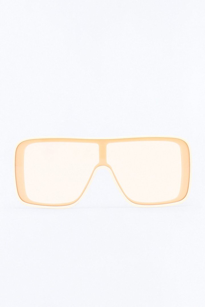 Keeping Up Sunglasses - Beige