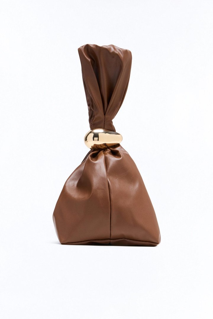 A La Mode Clutch - Brown