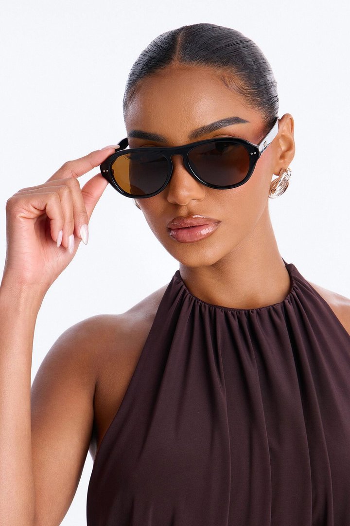 Jet Set Babe Sunglasses - Black/combo