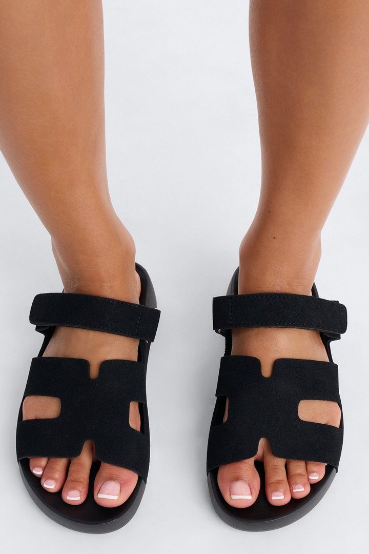 Mack Faux Suede Slides - Black