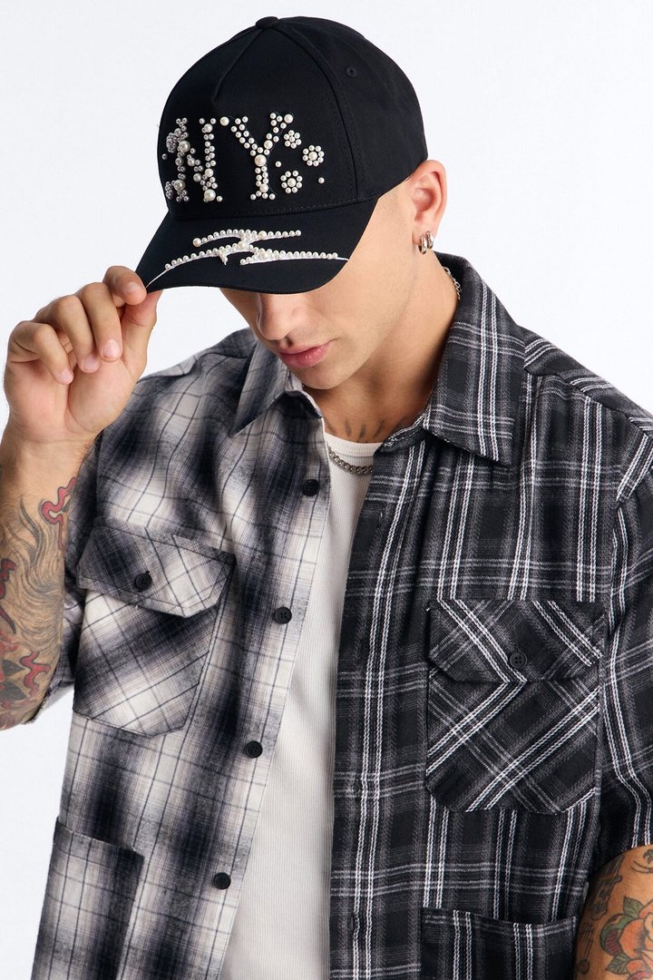 NY Pearls Faux Suede Brim Snapback Hat - Black
