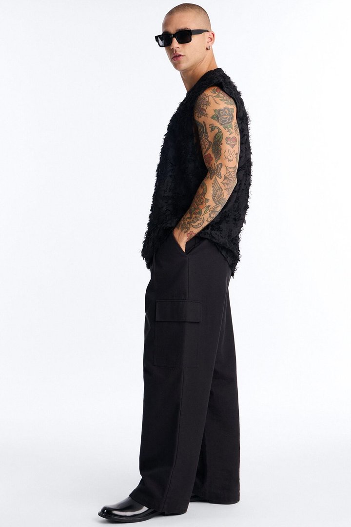 Relaxed Kelpstone Textured Sleeveless Tee - Black