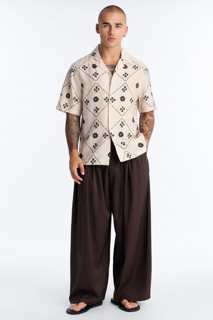 Languid Getaway Button Up Shirt - Cream/combo