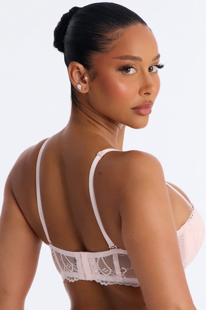 Daily Lover Lace Extreme Push Up Strapless Multi-Way Bra - Blush