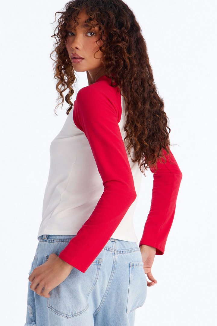 Kendall Long Sleeve Raglan Top - Red/combo