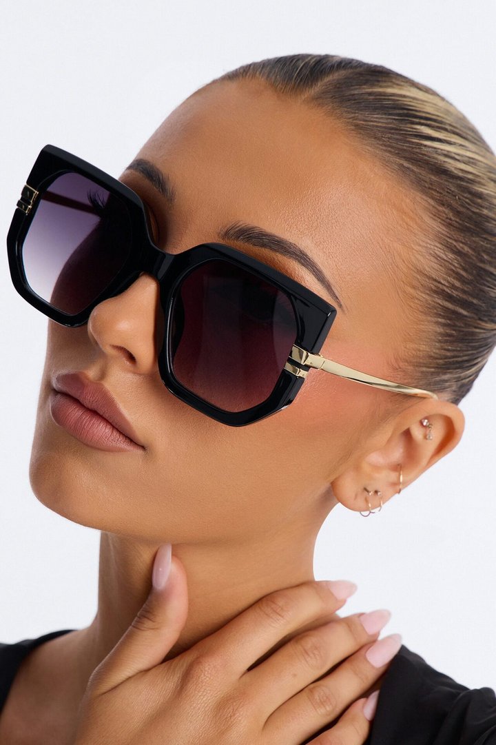 Upper East Sunglasses - Black