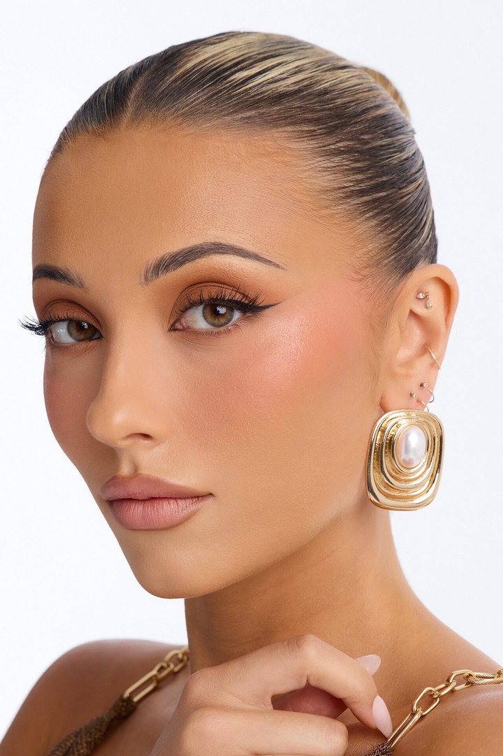 Jardin Chic Stud Earrings - Gold