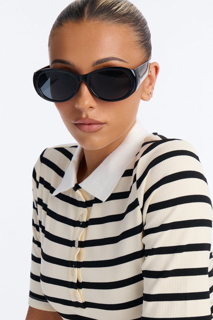 Worldly View Sunglasses - Black
