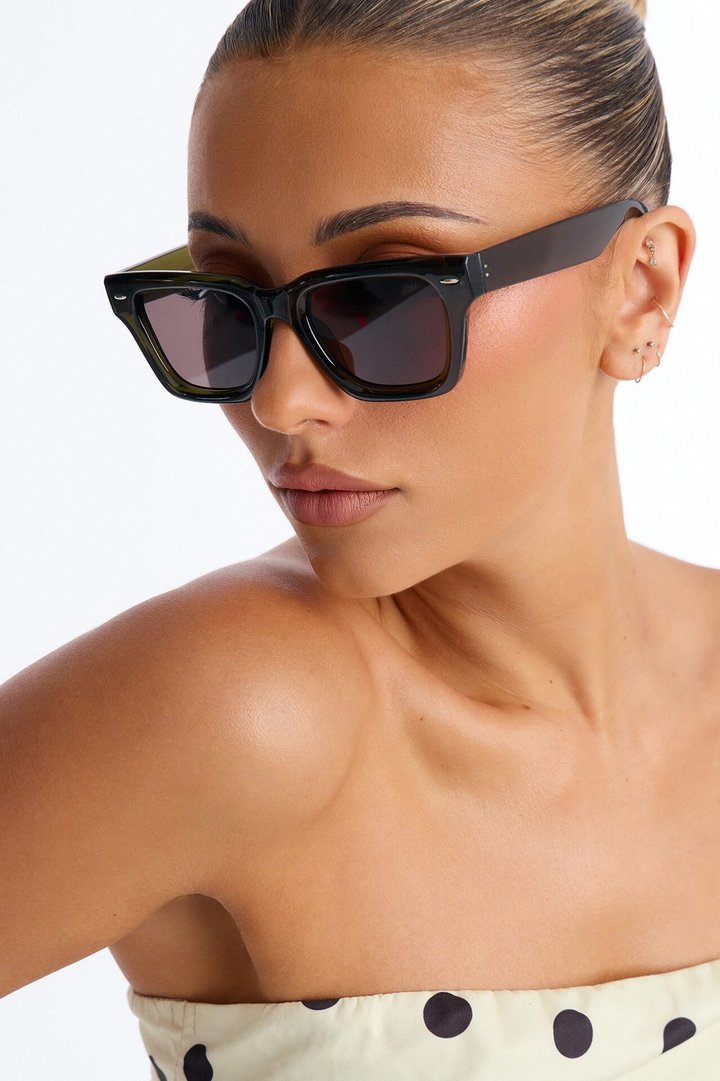 Bye Gotta Go Sunglasses - Green