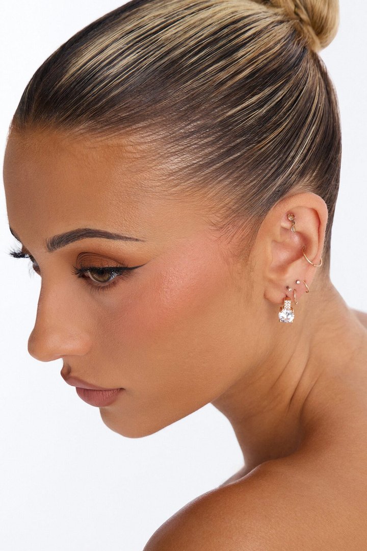 Cubic Zirconia Dazzle Them Stud Earrings - Gold