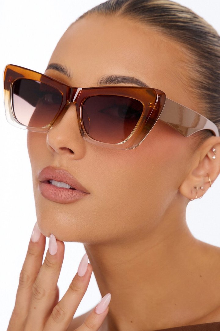 Ocean Front Views Sunglasses - Brown/combo
