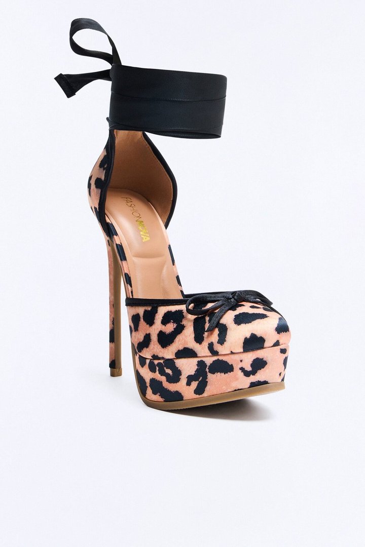 Nyomie Bow Ballet Pumps - Leopard