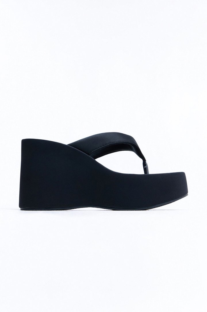 Lani Thong Platform Wedges - Black