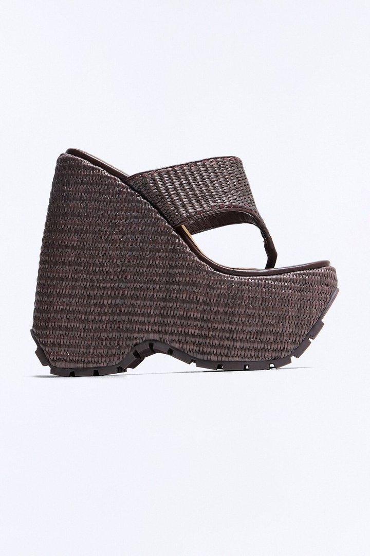 Chase The Sun Platform Wedges - Chocolate