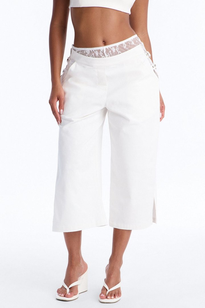 Brittany Cropped Lace Trim Belted Side Pant - White