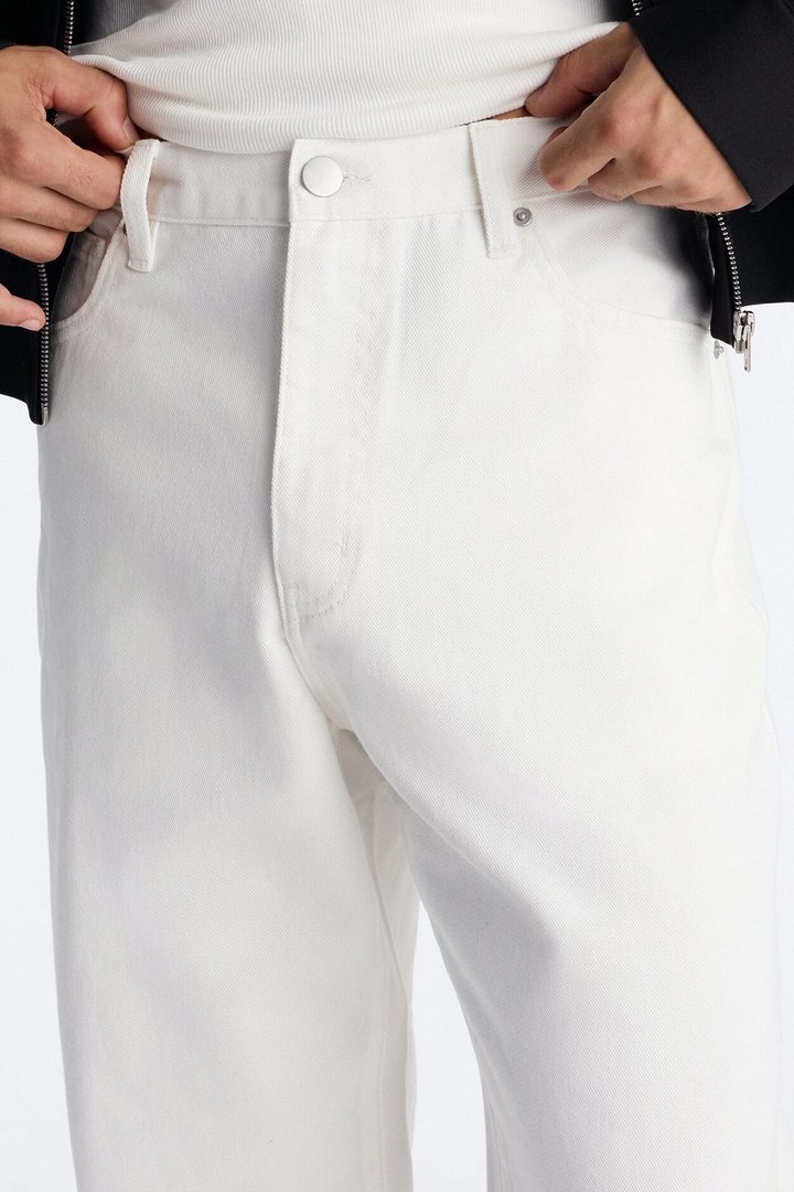 The Staple Baggy Jean - White