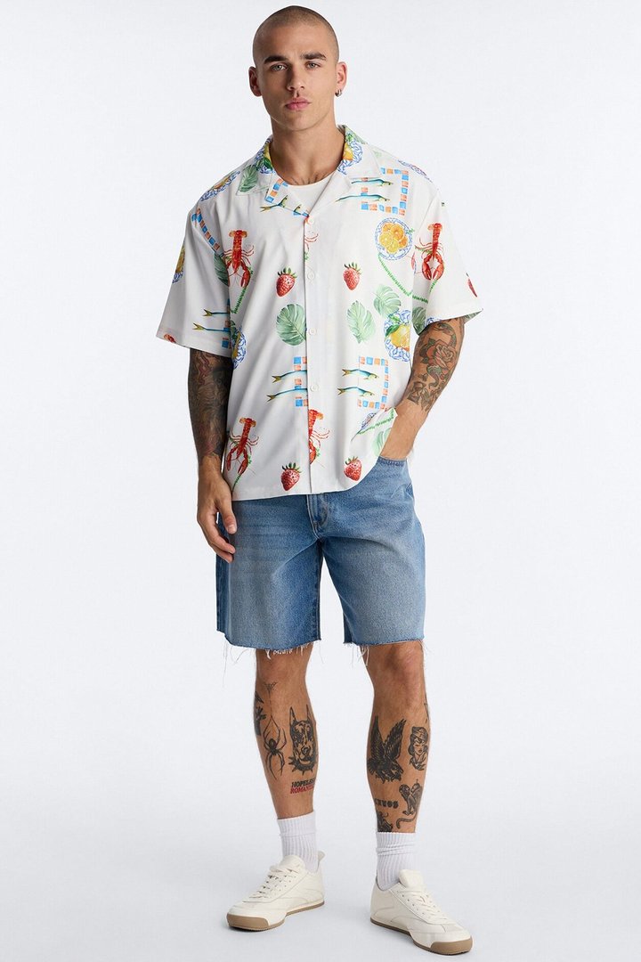 Relaxed Solaire Peel Cuban Collar Button Up Shirt - White/combo
