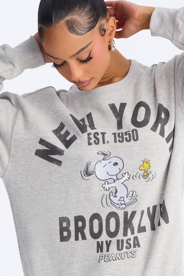 New York Snoopy Crew Sweatshirt - Heather Grey