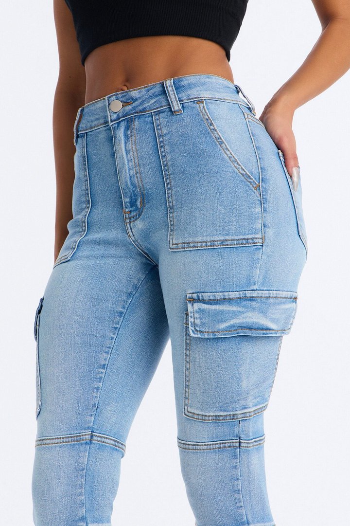 Guilty Pleasure Cargo Skinny Jeans - Light Wash