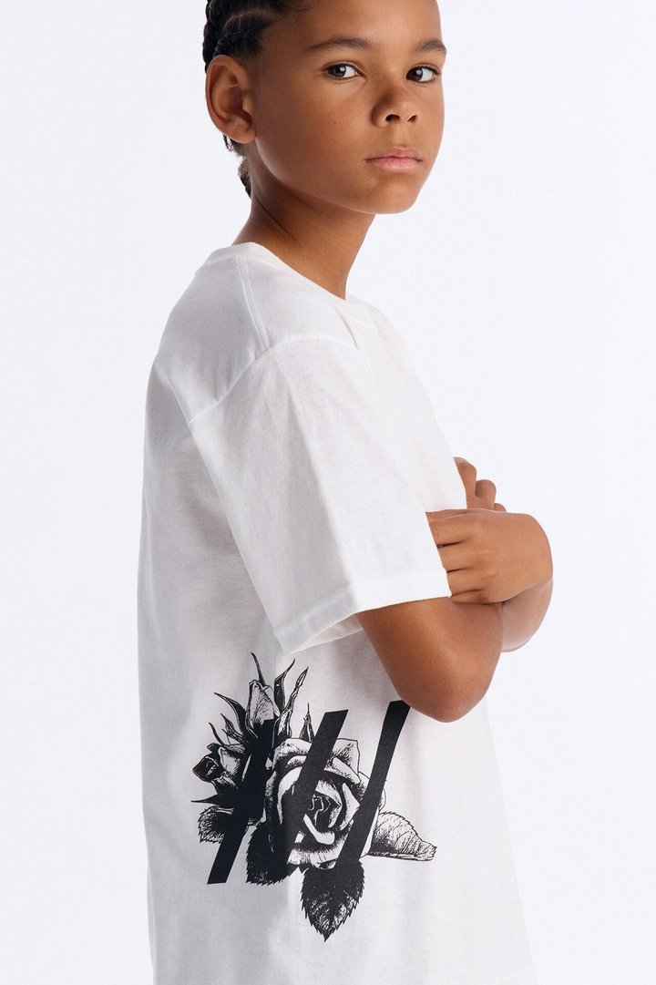 Mini Black Roses Short Sleeve Tee - White