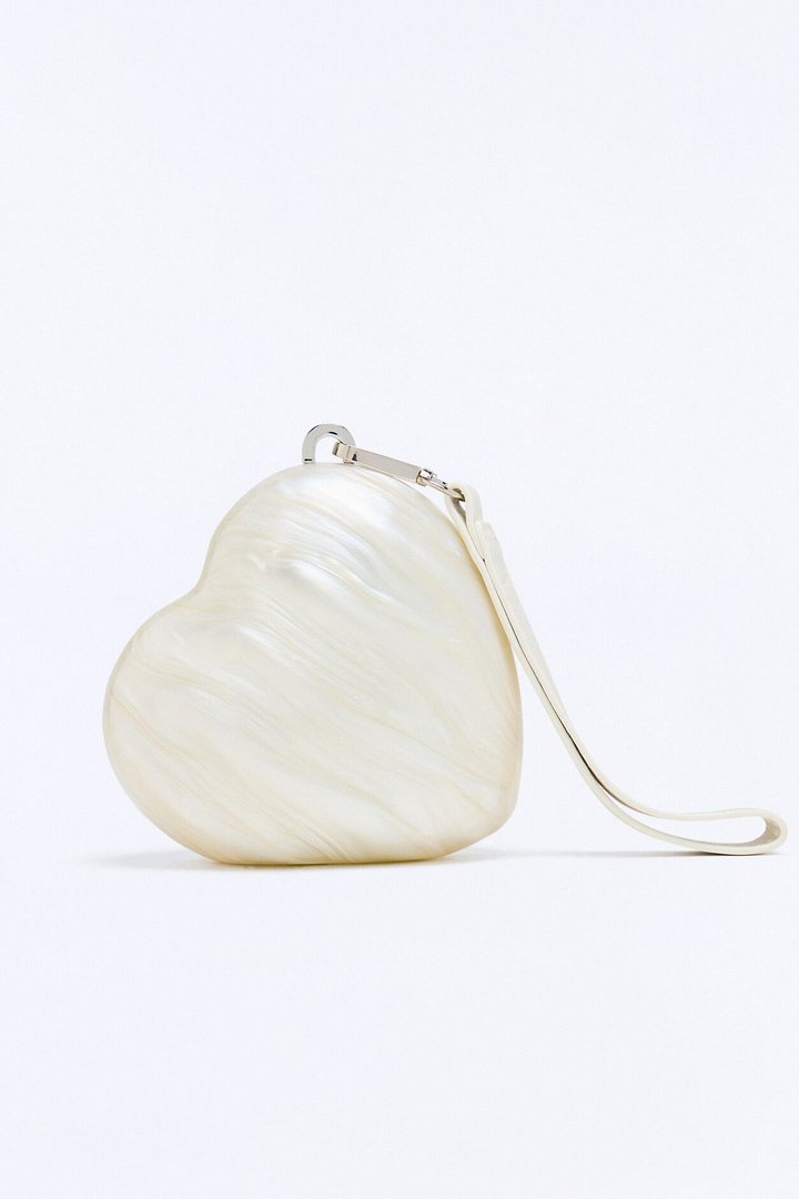 My Heart To Hold Novelty Clutch - Ivory