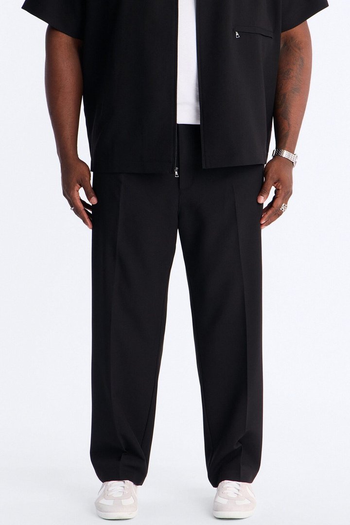 Modern Essential Straight Trouser - Black