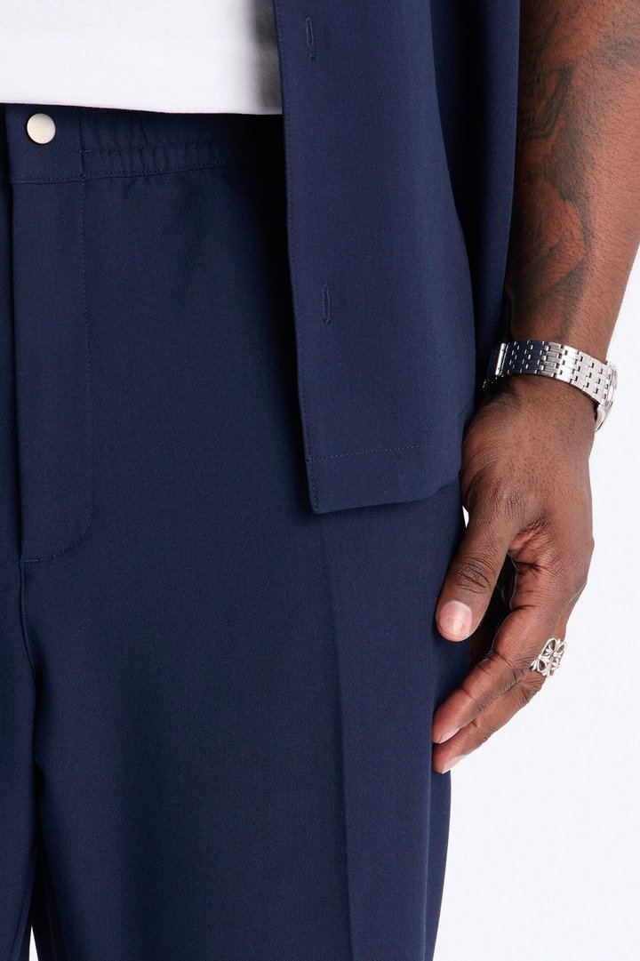Modern Essential Slim Flare Slit Trouser - Navy
