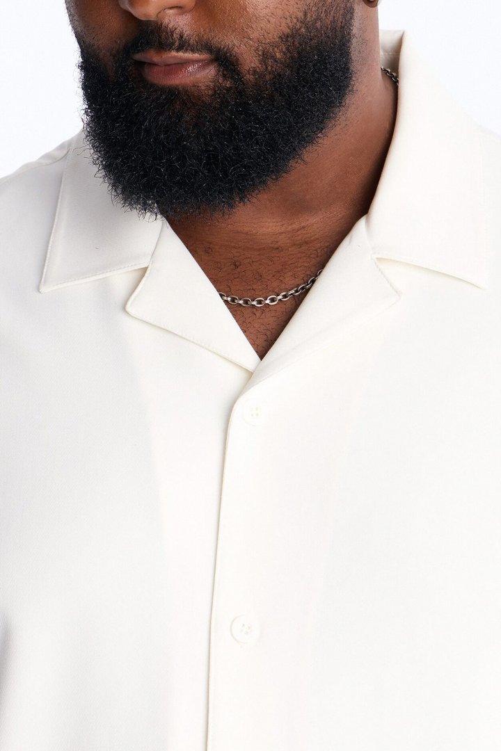 Modern Essential Sleeve Cuban Collar Button Down - Off White