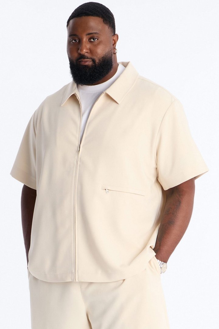 Modern Essential Short Sleeve Zip Collar Shirt - Beige