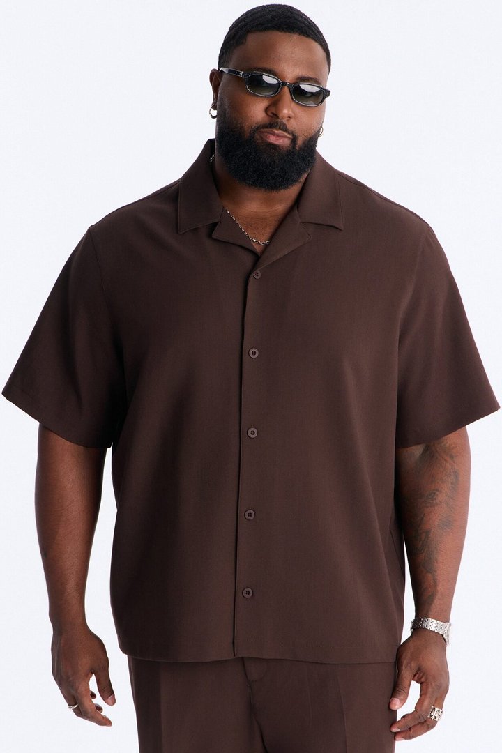 Modern Essential Sleeve Cuban Collar Button Down - Chocolate