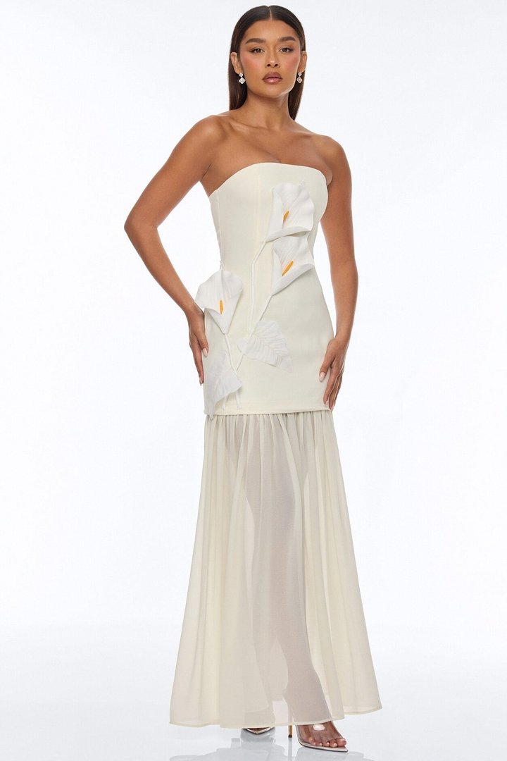 Floral Oasis 3D Maxi Dress - Cream