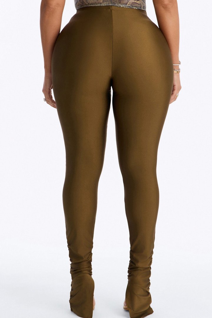 Always Confident High Rise Tricot Ruched Legging - Military Green